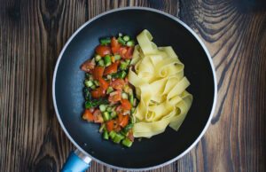 Rasakan Petualangan Manis: Resep Es Krim Rocky Road yang Menggoda Selera