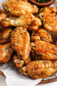 tampilan dekat Sayap Ayam Air Fryer
