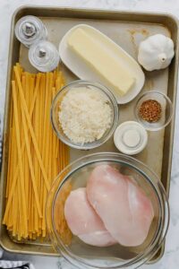 bahan-bahan untuk membuat Alfredo Ayam Homemade