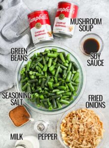 sop jamur , kecap asin , buncis , bumbu garam , susu , merica , bawang goreng berlabel membuat Crockpot Green Bean Casserole