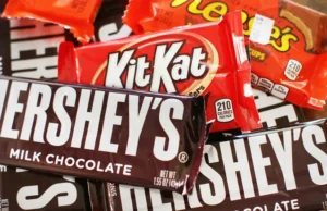 Hershey merencanakan pengurangan pekerja karena belanja konsumen dan biaya kakao membebani bisnis