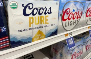 Pekerja pabrik bir Molson Coors mogok di Texas