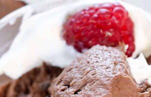 Mousse Cokelat Mudah dalam 1 Menit