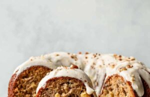 Kue Bundt Burung Kolibri