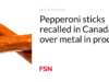 Tongkat Pepperoni ditarik kembali di Kanada karena logam dalam produknya