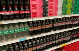 Coca-Cola menghabiskan $1,1 miliar untuk menggunakan cloud Microsoft, layanan AI