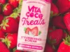 Sip Mingguan: Vita Coco disiramkan ke dalam stroberi | Persilangan minuman ringan RTD yang disukai Gen Z: laporkan