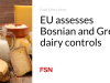 UE menilai pengendalian produk susu di Bosnia dan Yunani