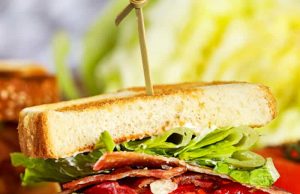 Gigitan Malam Hari Sibuk 15 Menit Favorit Kami!