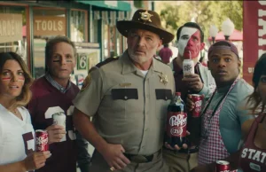 Bagaimana Dr Pepper melampaui Pepsi dengan pemasaran seputar sepak bola, inovasi rasa