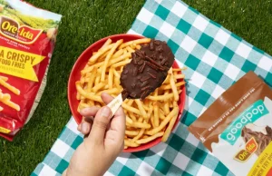 Ore-Ida dari Kraft Heinz bersantai dengan es krim