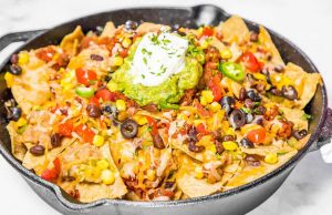 Muatkan piring Anda dengan 15 resep nacho yang tak tertahankan ini