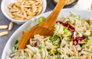 Salad Mie Ramen – Habiskan Dengan Uang