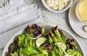 Salad Hijau Sederhana – Habiskan Dengan Uang