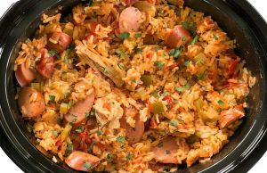 33 Resep Crock Pot Slow Cooker Lezat untuk Membuat Makan Malam Mudah Sepanjang Minggu