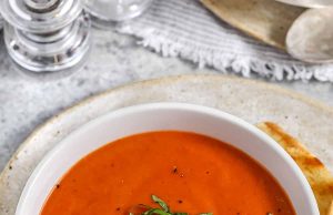 Bisque Tomat – Habiskan Dengan Uang