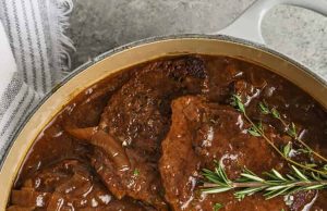 Steak Kubus dan Kuah – Habiskan Dengan Uang