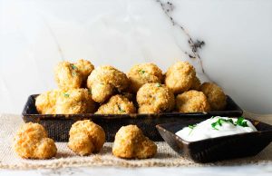 Pop, Crunch, dan Nikmati 15 Camilan Pesta yang Wajib Dicoba