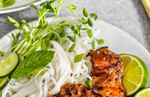 Ayam Serai – Habiskan Dengan Uang