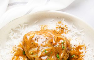 Paha Ayam dan Kuahnya Disiram