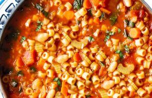 16 Sup & Semur Penghangat Sempurna Untuk Hari Musim Dingin