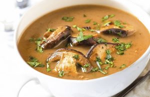 Sesendok Kenyamanan: 10 Sup yang Akan Anda Nikmati