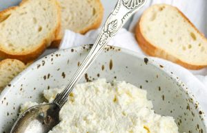 Keju Ricotta Buatan Sendiri – Habiskan Dengan Uang
