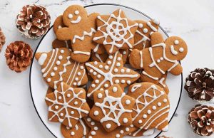 17 Resep Kue Hari Raya untuk Mempermanis Musim Liburan Anda