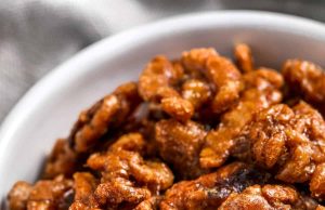 Manisan Kenari – Habiskan Dengan Uang