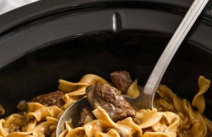 Daging Sapi dan Mie Crock Pot