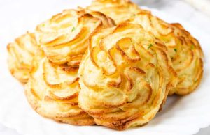18 Christmas Side Dishes So Good, They’ll Steal the Spotlight