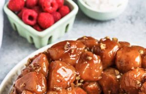 Roti Monyet – Habiskan Dengan Uang