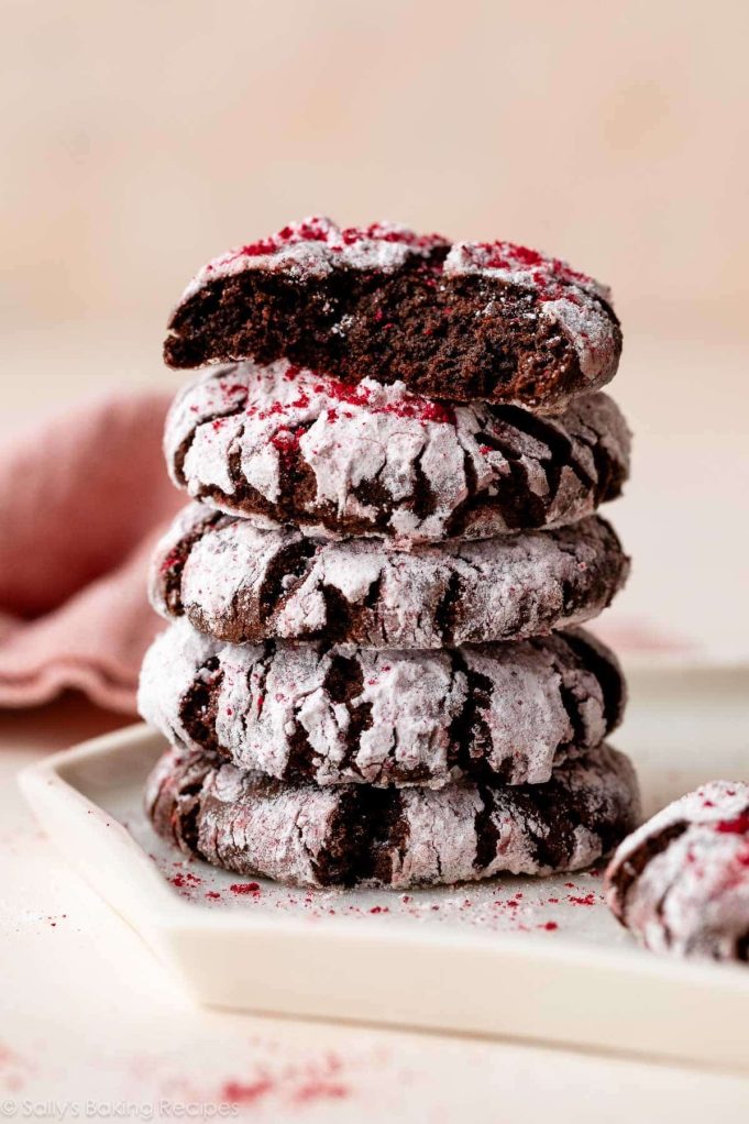 chocolate-raspberry-crinkles.jpg
