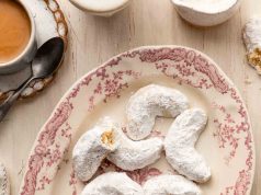 Almond Crescent Cookies