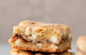 Snickerdoodle Blondies