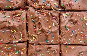 20 resep kue lembar yang mudah & lezat untuk hari -hari yang sibuk