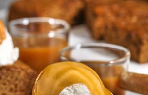 Puding Toffee Lengket – Habiskan Dengan Uang