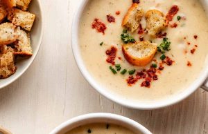 Creamy Cauliflower Potato Soup