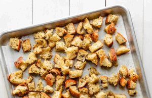How to Make Homemade Croutons