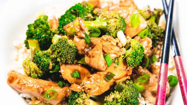 Chicken-Broccoli-Stir-Fry-1-11.jpg