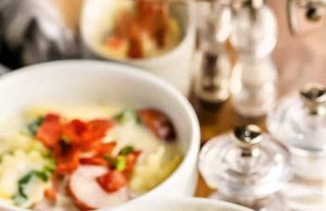 Sup tortellini krim (dengan bacon!)