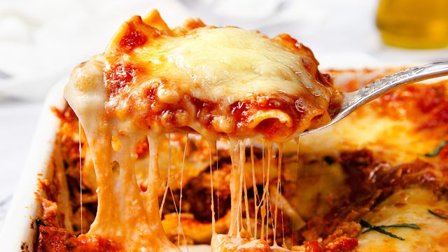 Italian-Sausage-Ravioli-Casserole-2.jpg