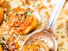 Garlicky Pan Seared Scallops with Brown Butter Sauce