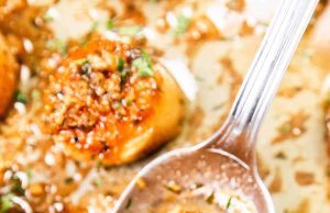 Garlicky Pan Seared Scallops with Brown Butter Sauce