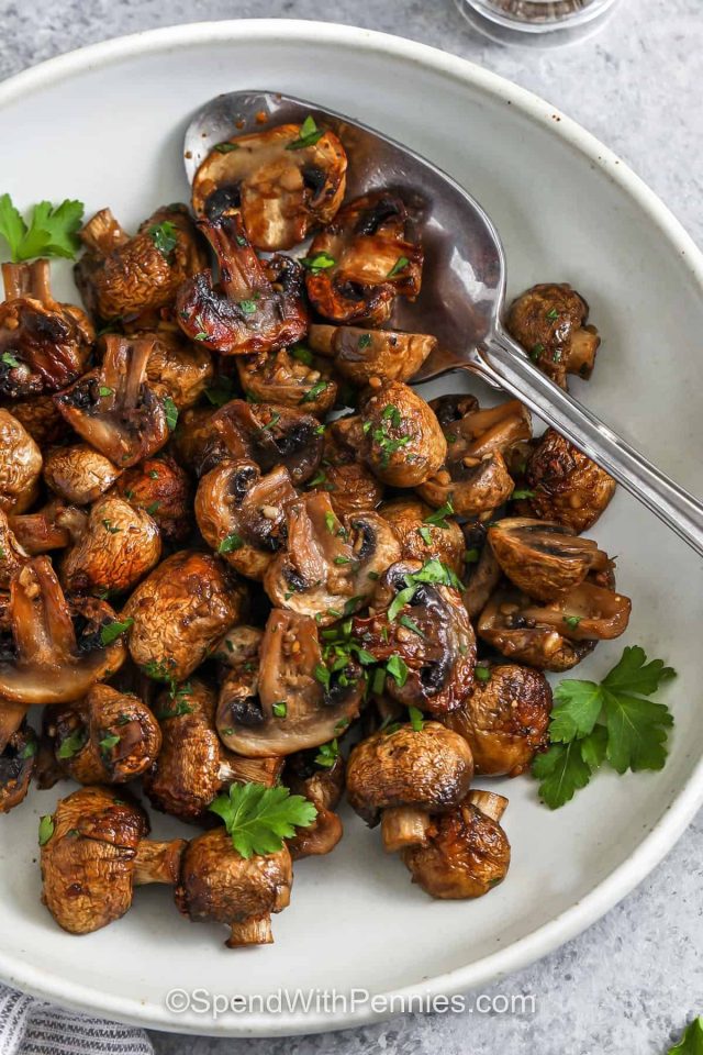 Roasted-Mushrooms-SpendWithPennies-6.jpg