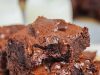 Brownies buatan sendiri – habiskan dengan uang