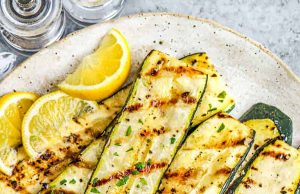 Zucchini panggang – habiskan dengan uang