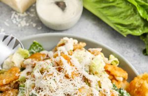 Salad Crispy Tater Caesar – Habiskan dengan uang