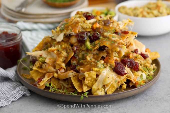 Thanksgiving-Nachos-SpendWithPennies-5.jpg